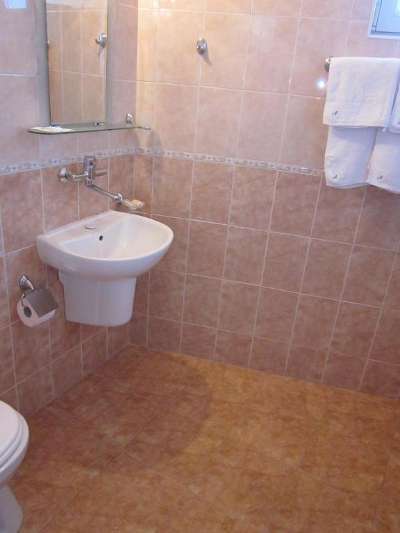 Albatros 2 Family Hotel Китен Номер фото
